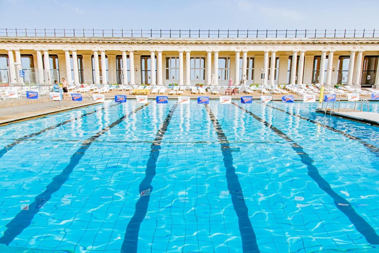 Haik'S Palace Остенде Екстериор снимка
